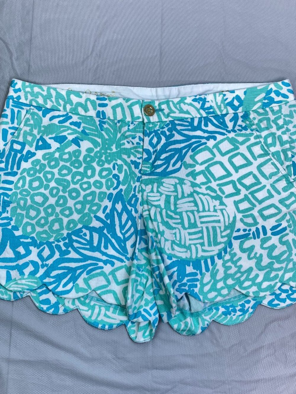 Lilly Pulitzer The Buttercup Short Succulent Blue Sea Cups Scallop 12